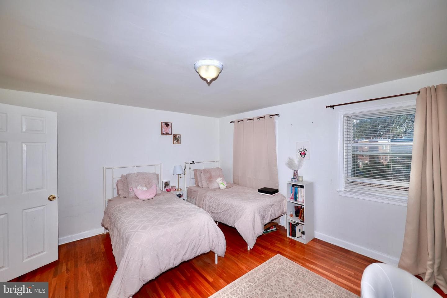 7523 Brous Avenue photo 19
