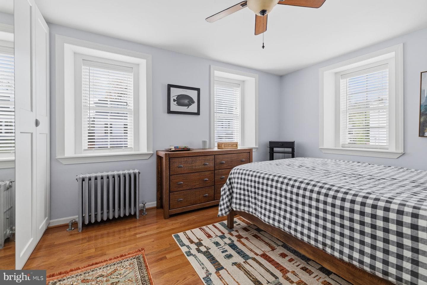 210 E Evergreen Avenue photo 6