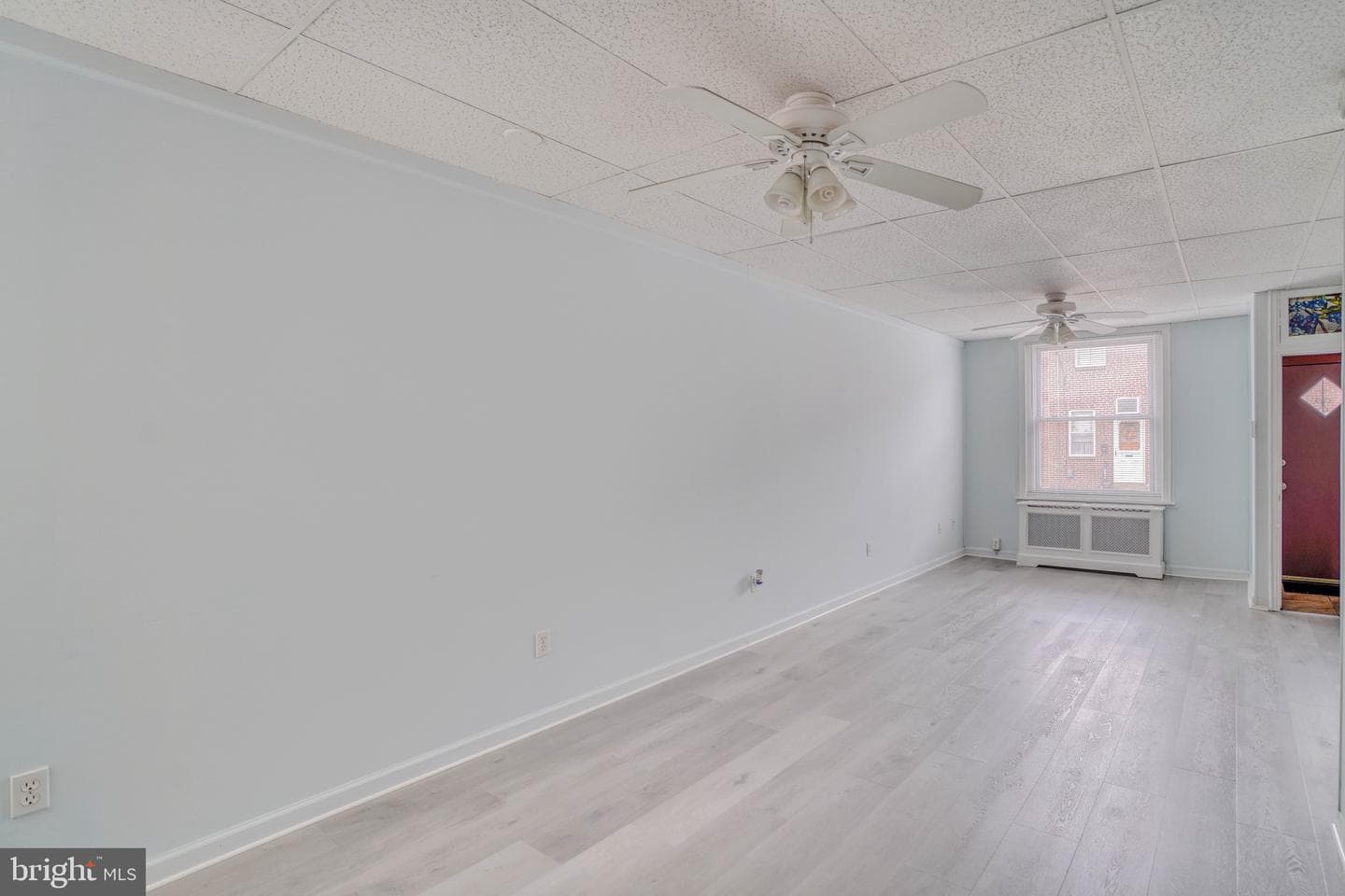 3271 Edgemont Street photo 6