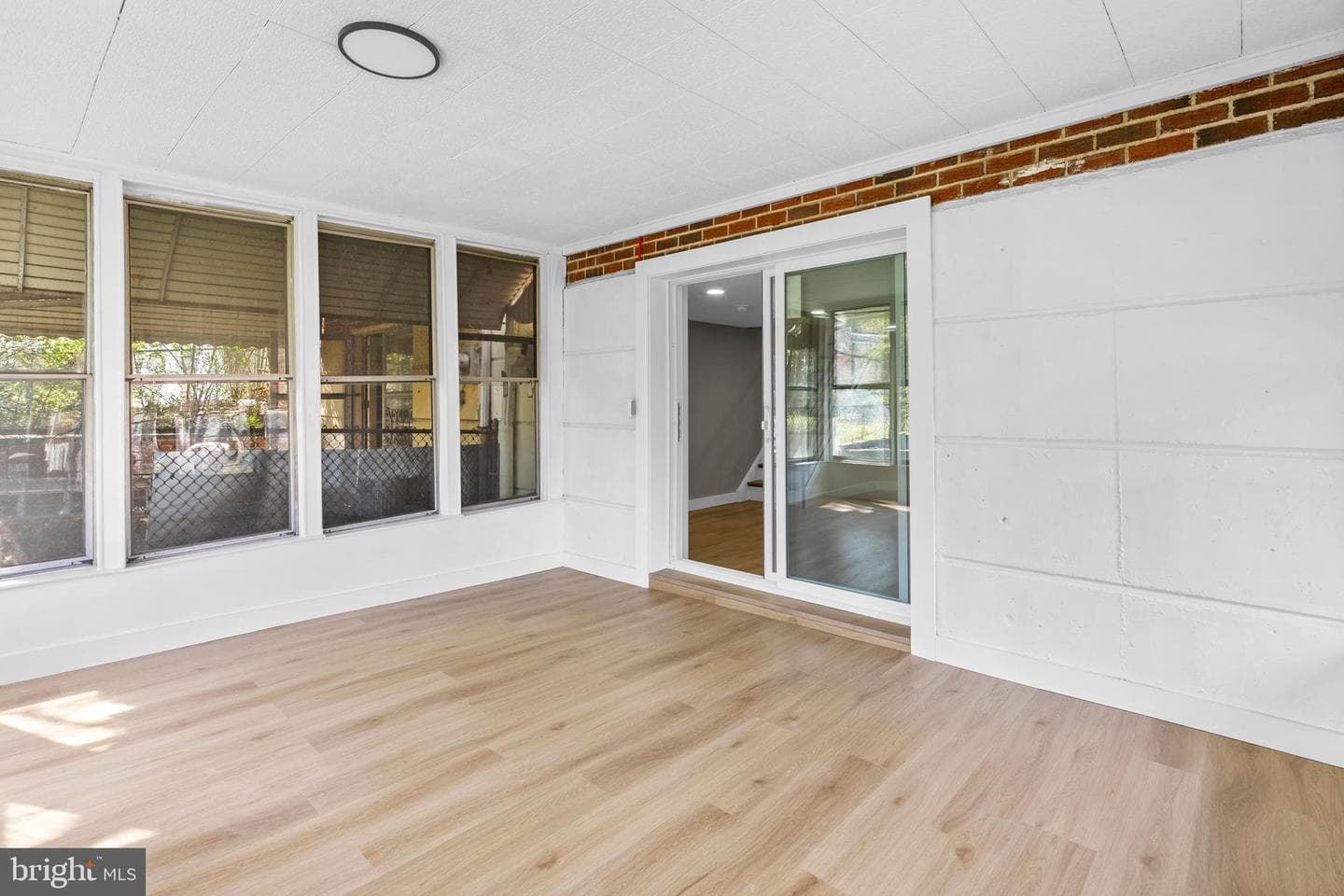 10755 Jeanes Street photo 28