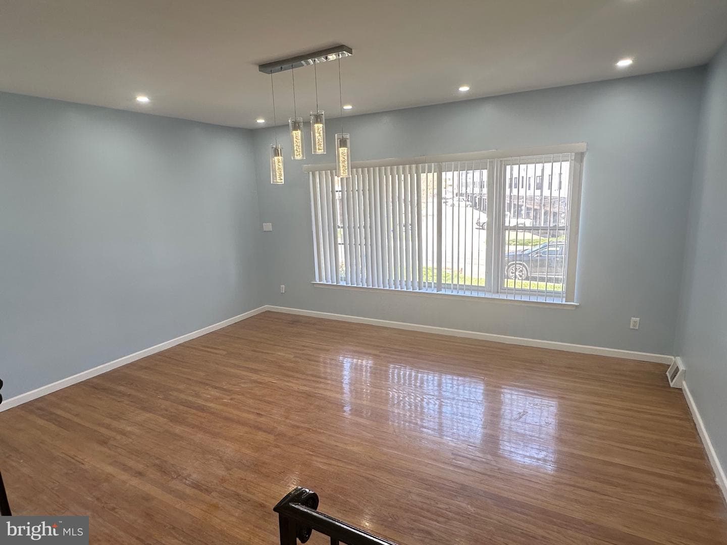 9009 Revere Street photo 2