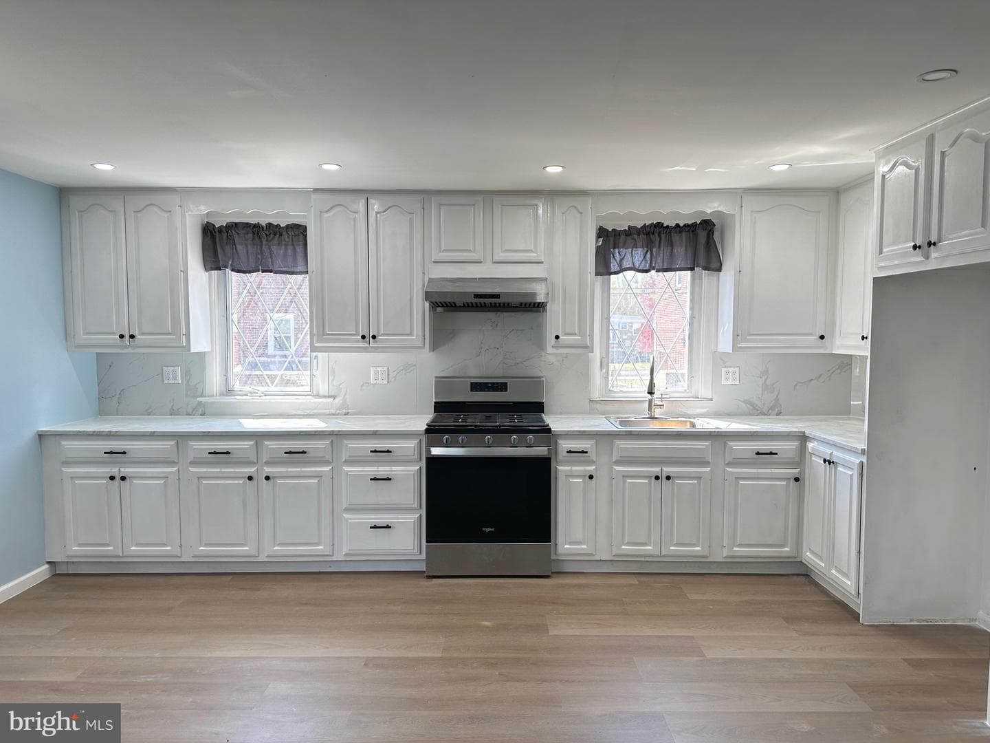 9009 Revere Street photo 6