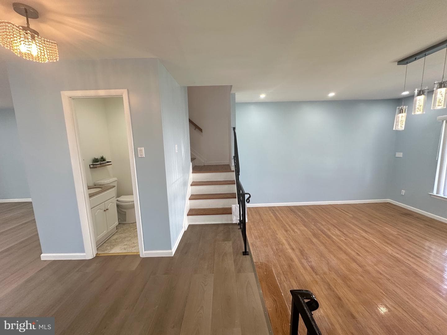 9009 Revere Street photo 7