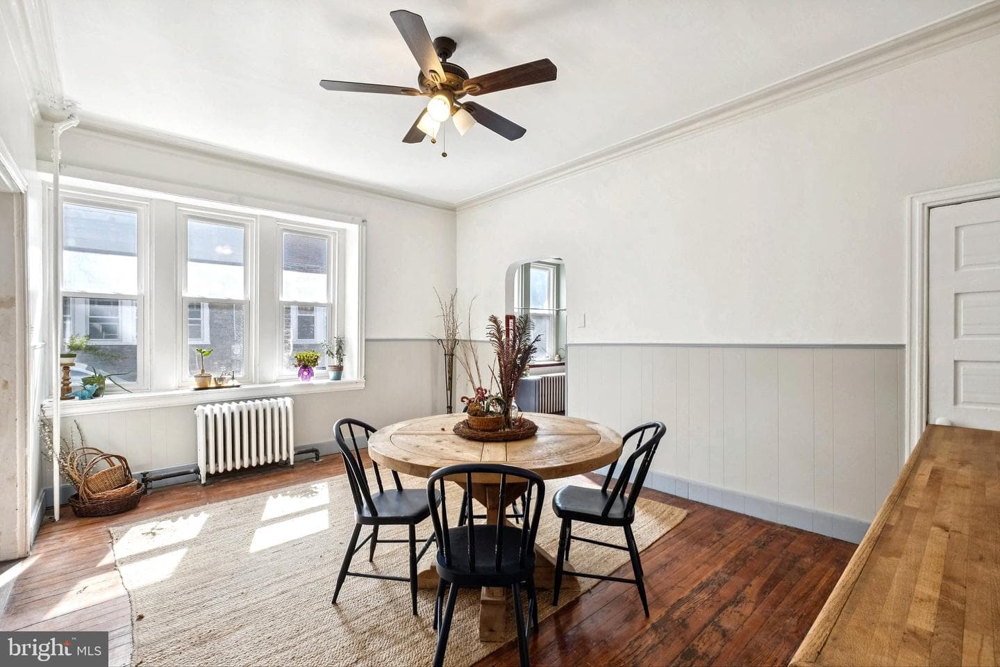 423 E High Street photo 11