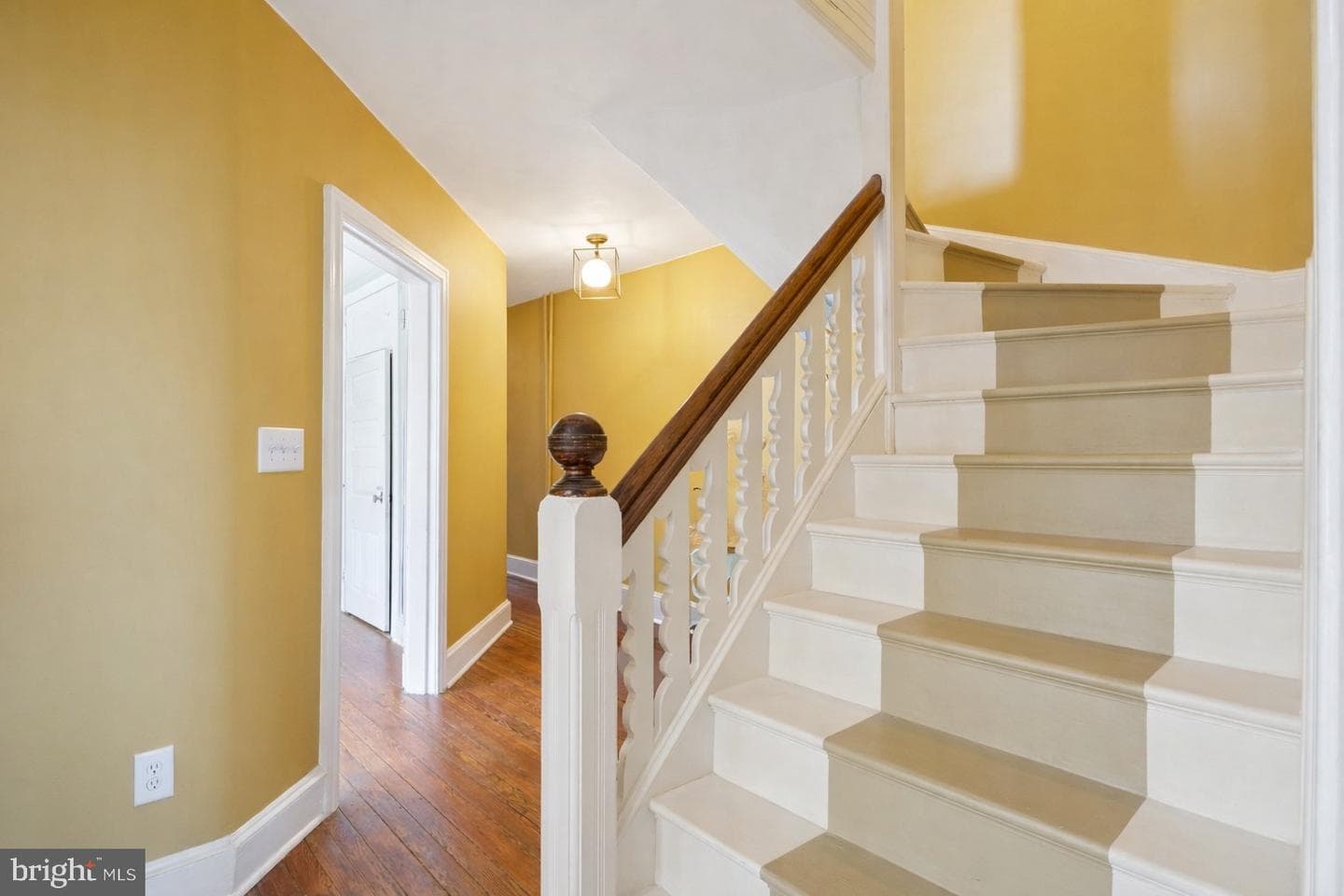 423 E High Street photo 29