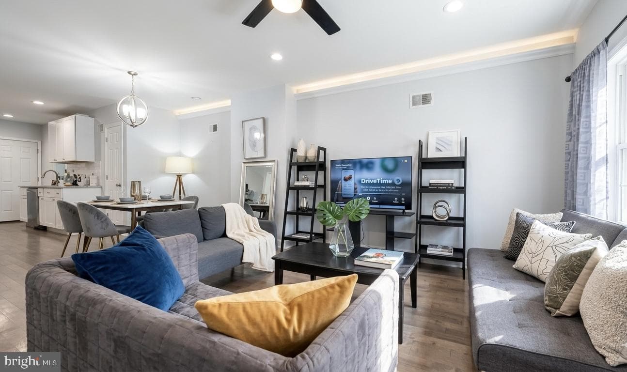 4113 Spring Garden Street, Philadelphia