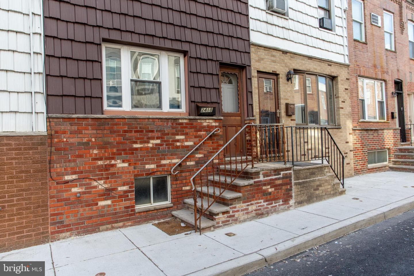 2418 S Alder Street, Philadelphia