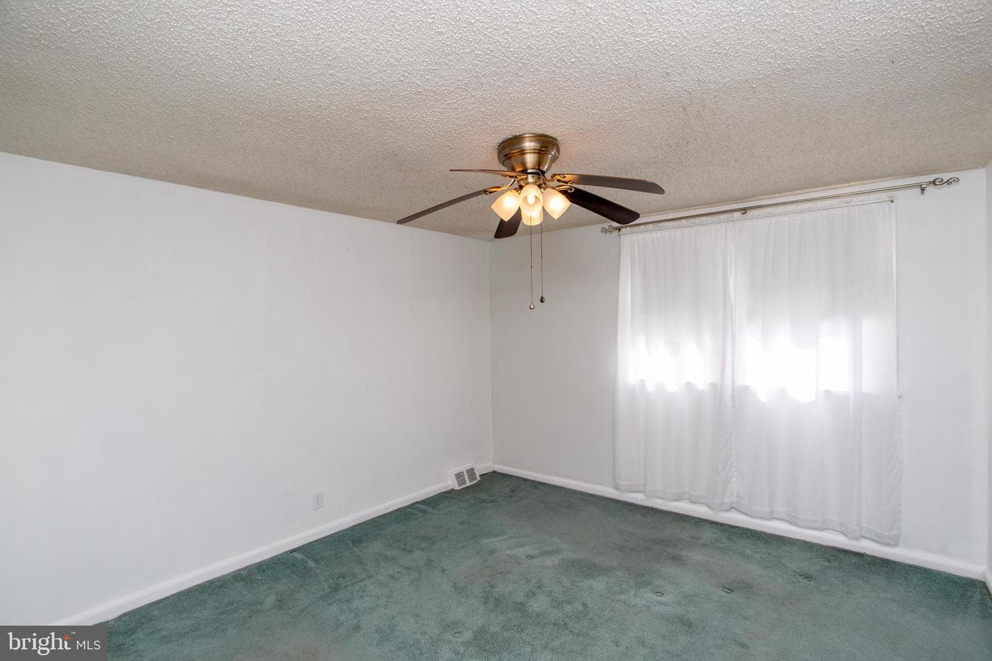 8617 Rugby Street photo 19
