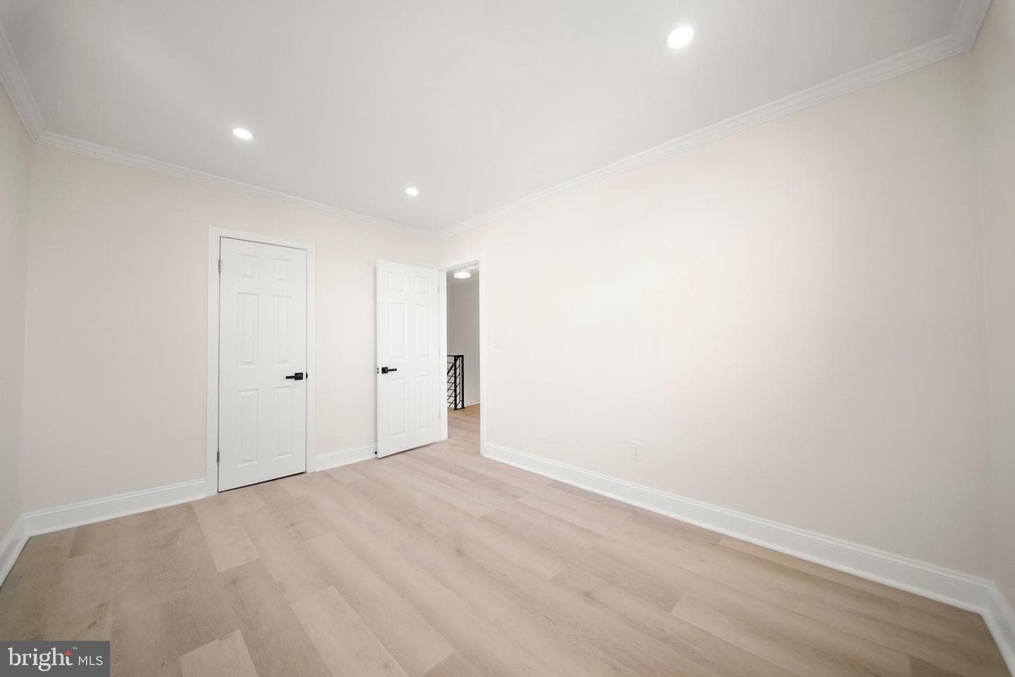 8630 Bayard Street photo 19