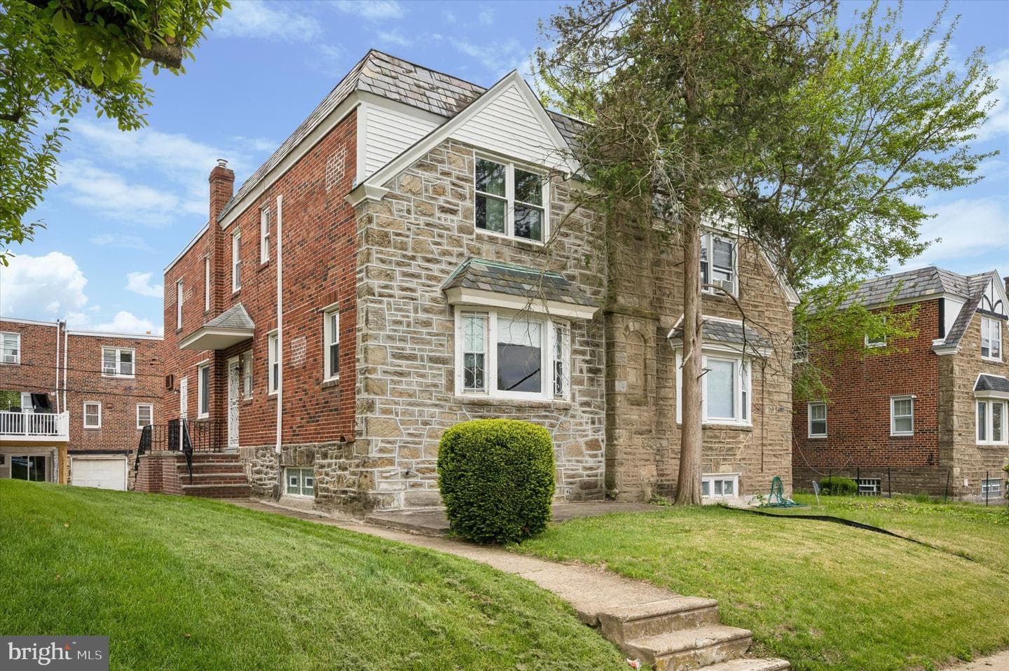 718 E Upsal St, Philadelphia
