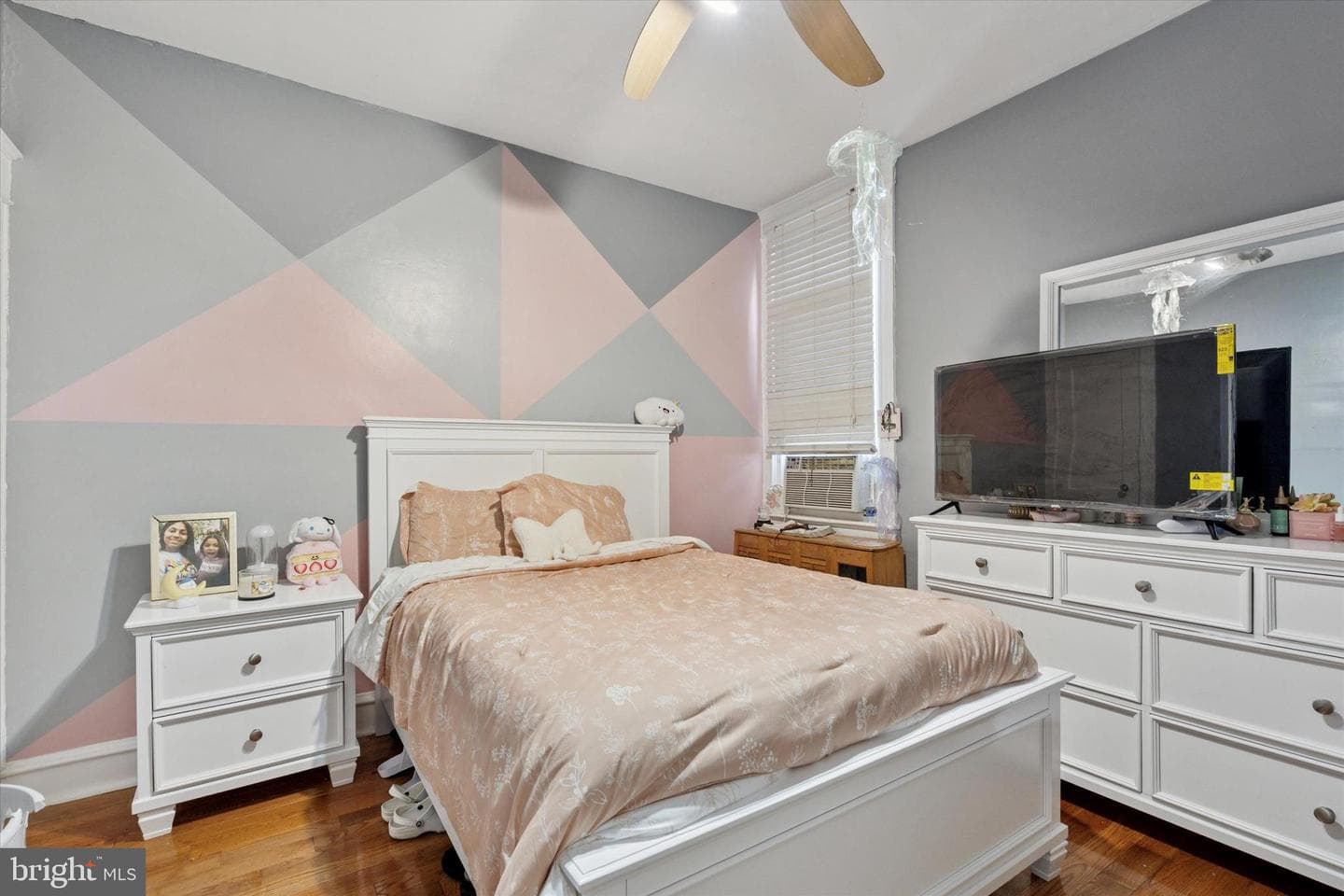3252 Cottman Avenue photo 12