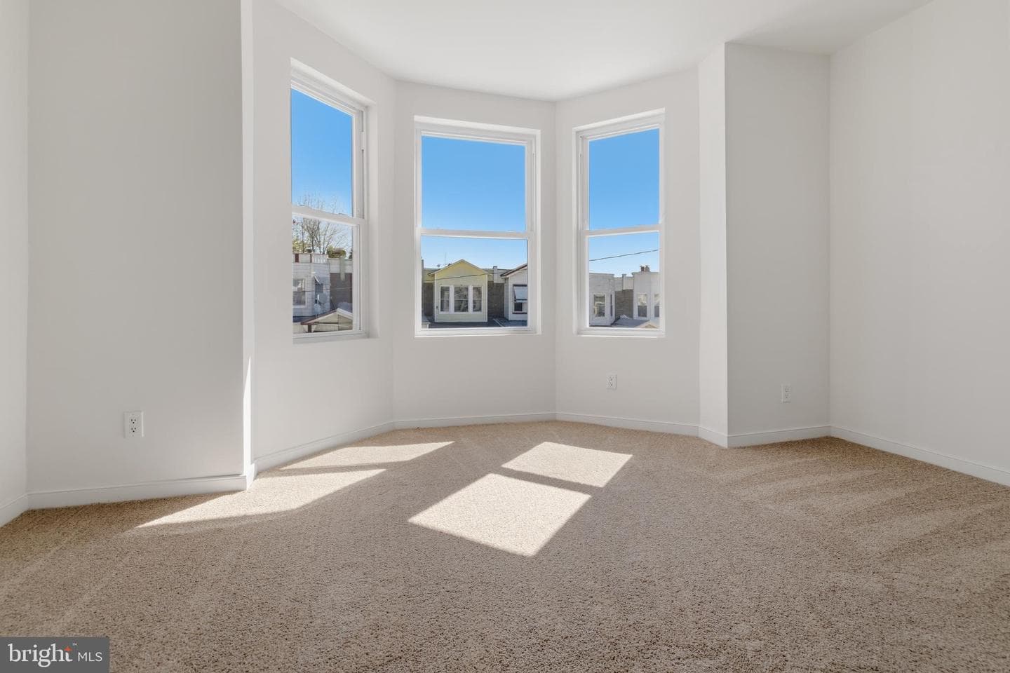 1724 N Edgewood Street photo 24