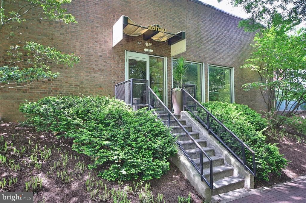 200 Locust Street #29a-N photo 43