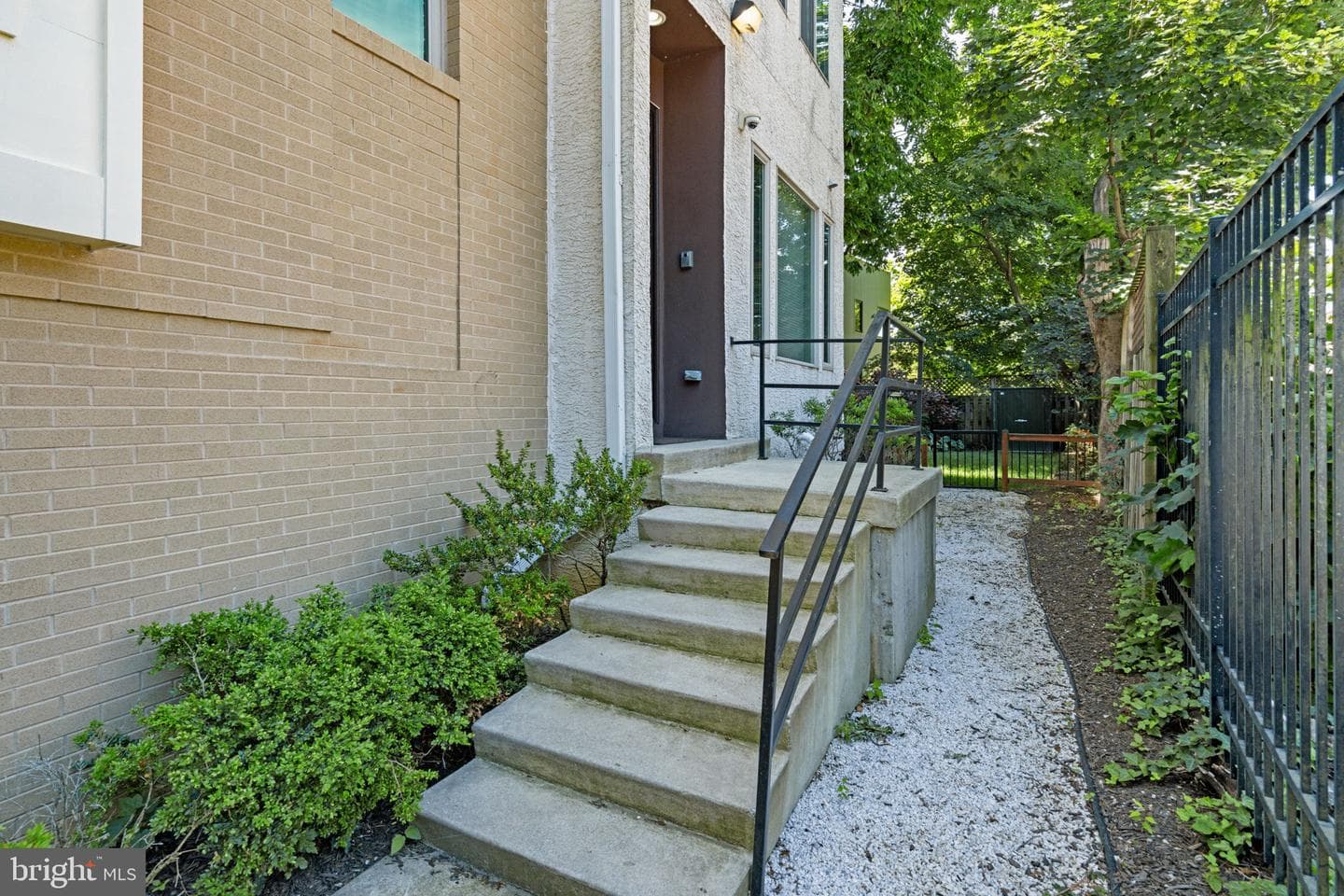 6230 Wissahickon Avenue photo 4