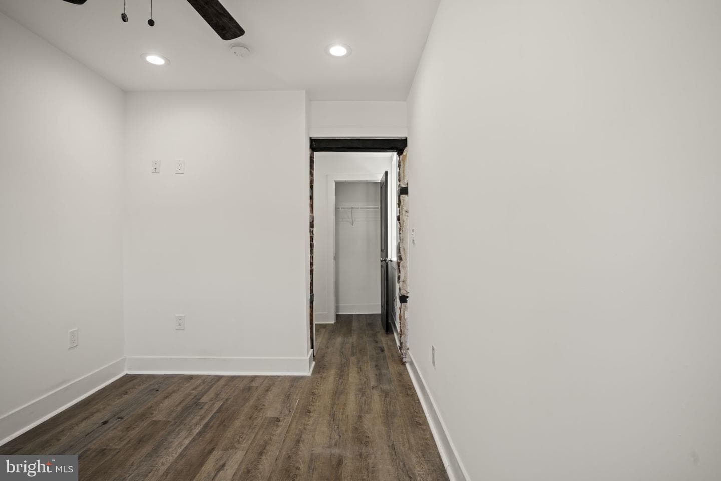 2706 E Somerset Street photo 15