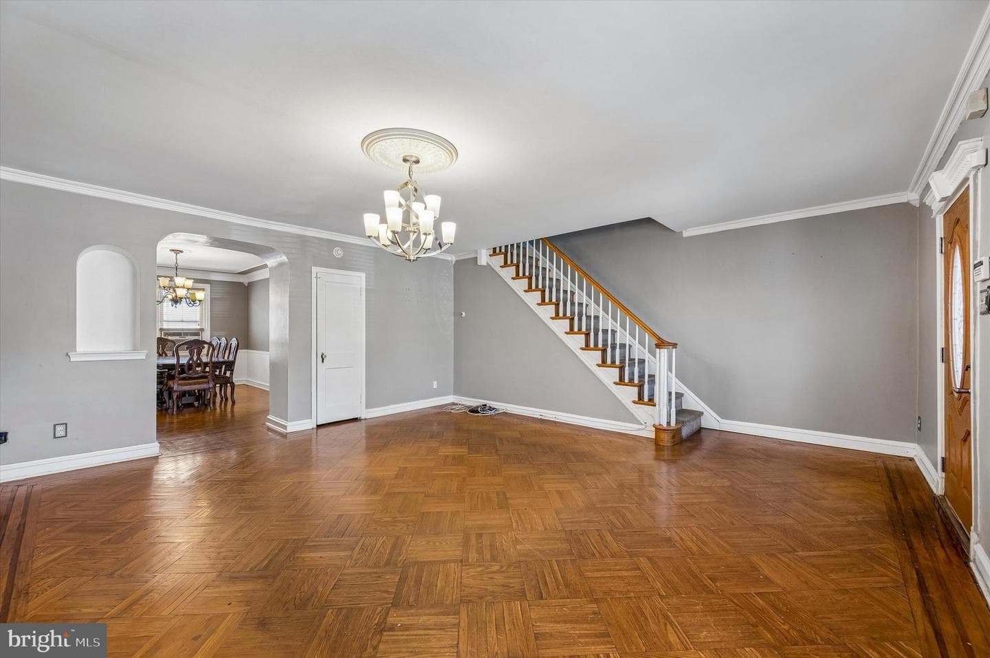 1448 Devereaux Avenue photo 4