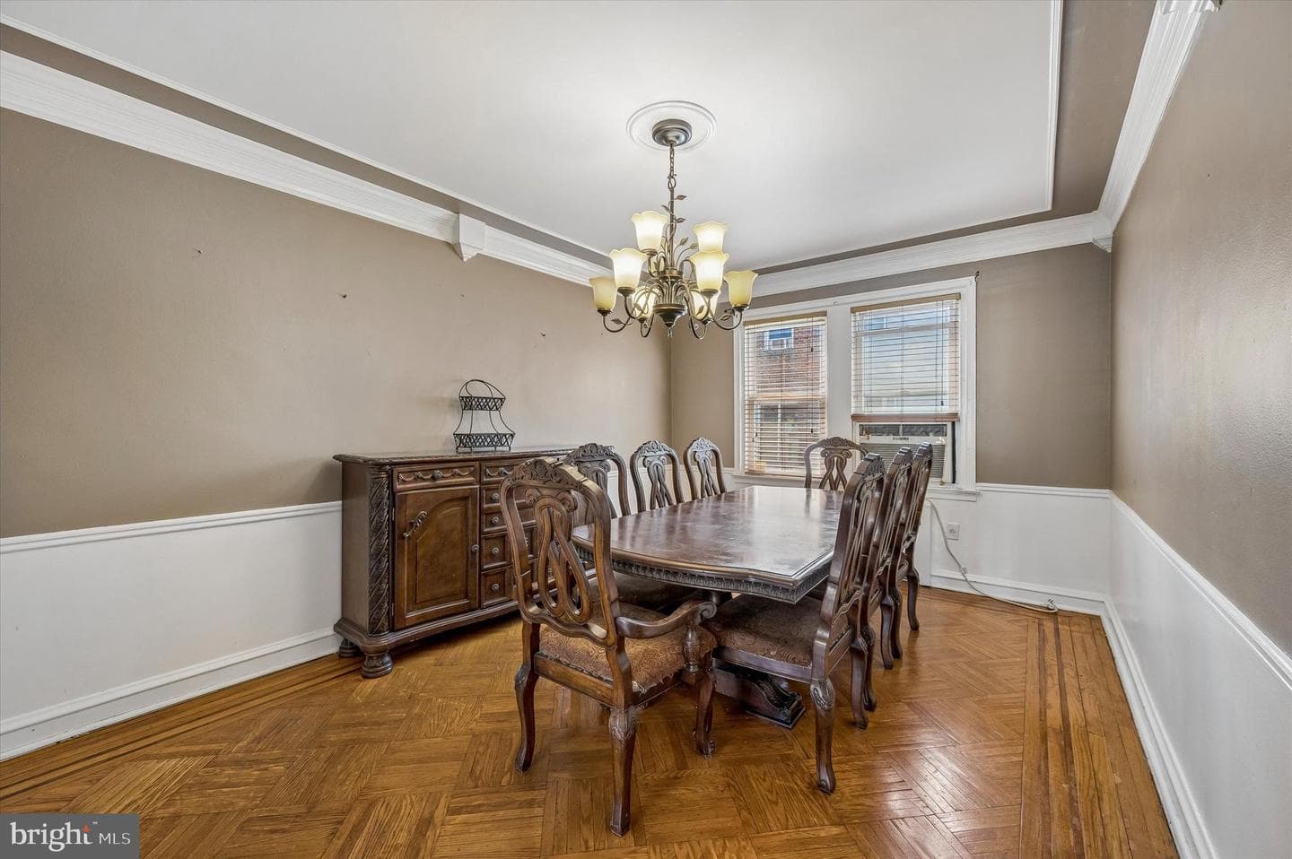 1448 Devereaux Avenue photo 8