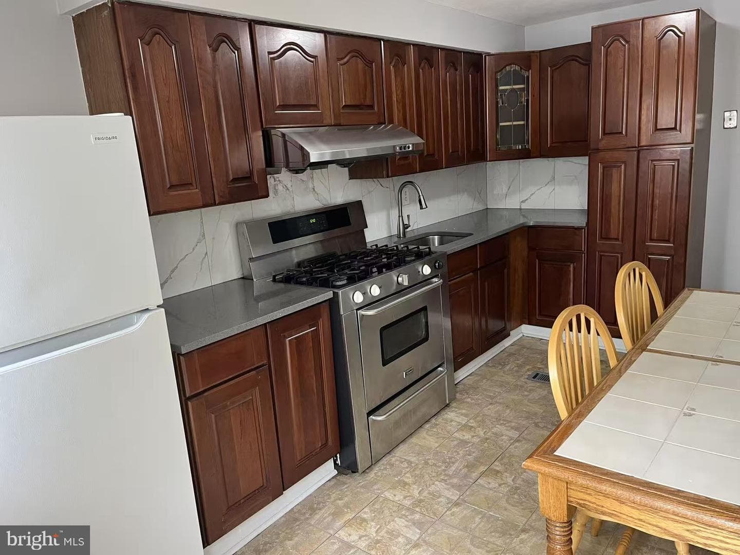 5740 Harbison Avenue, Philadelphia