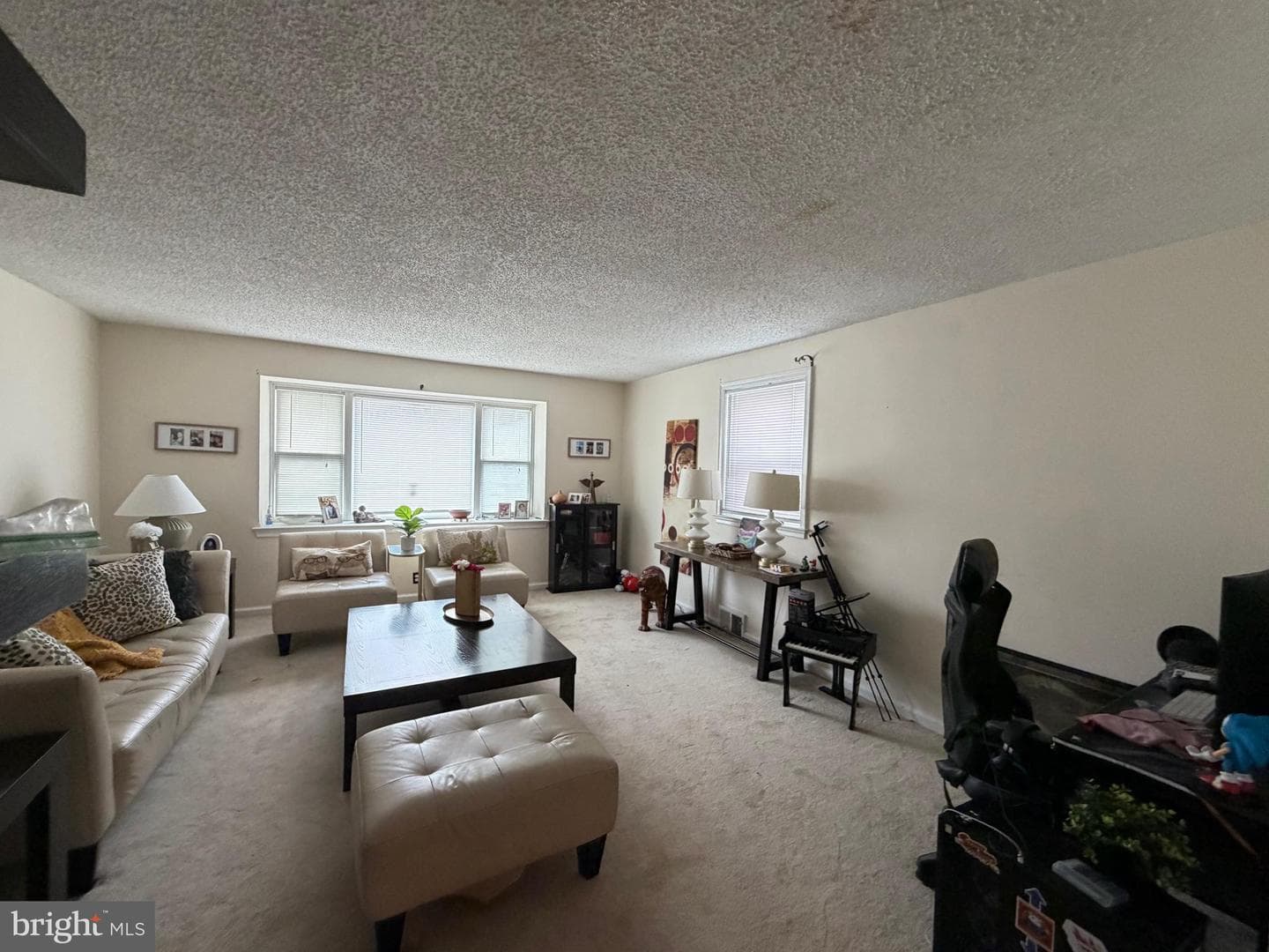 7408 Brous Avenue photo 4