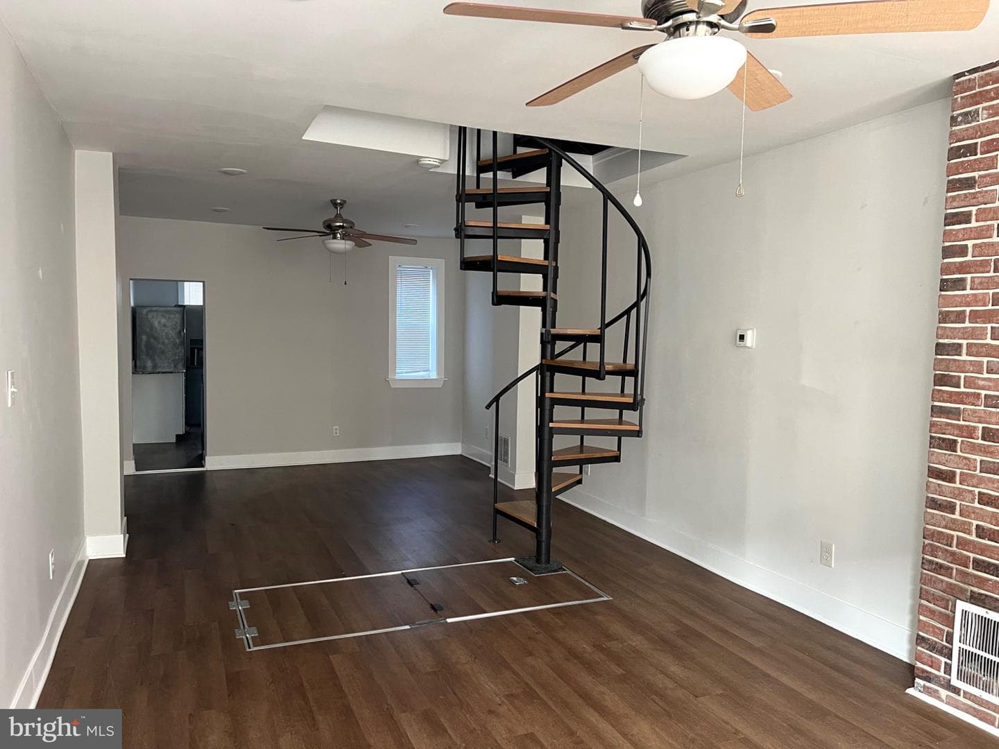 2208 Gaul St photo 4