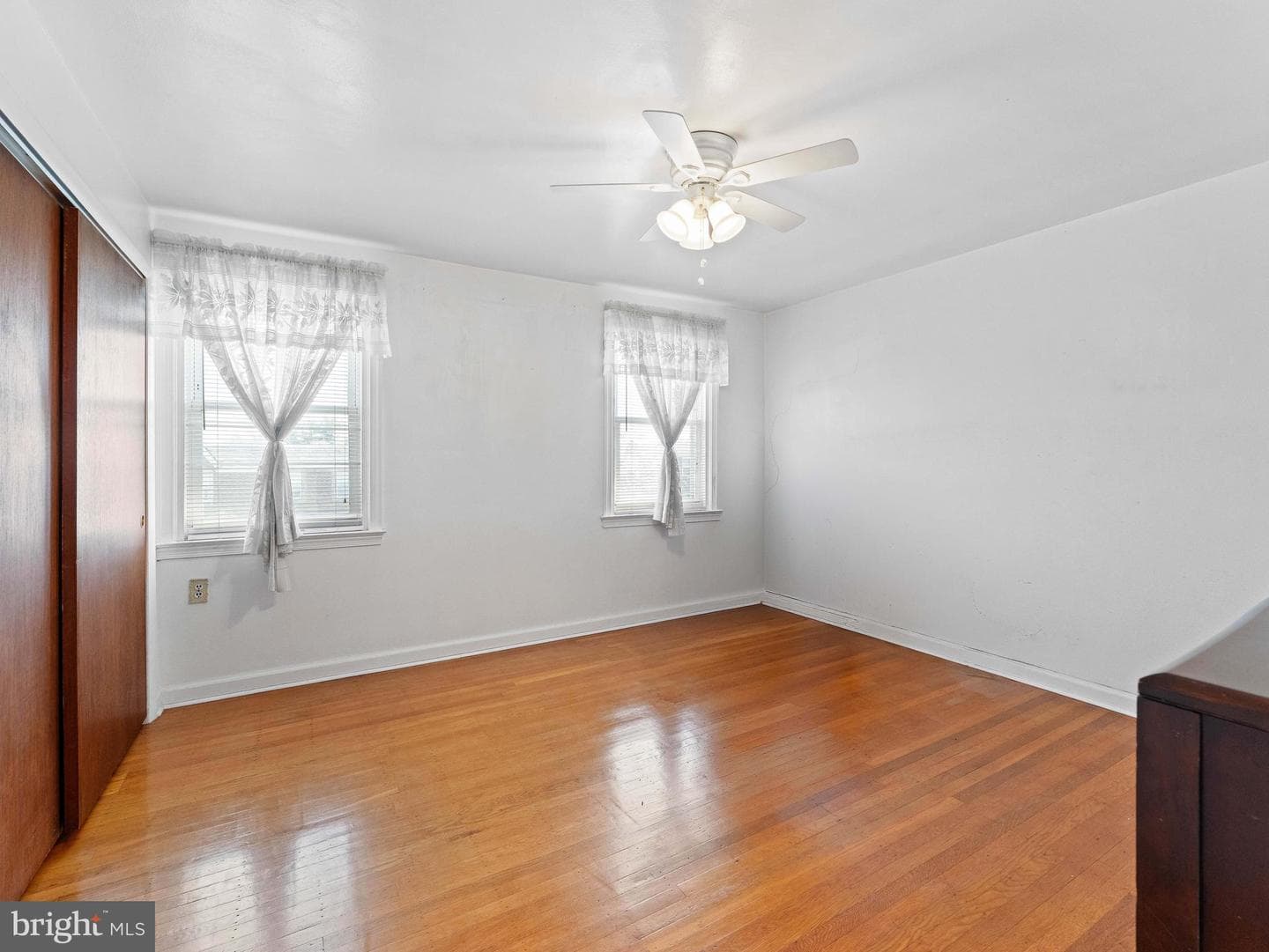 5924 Ella Street photo 11