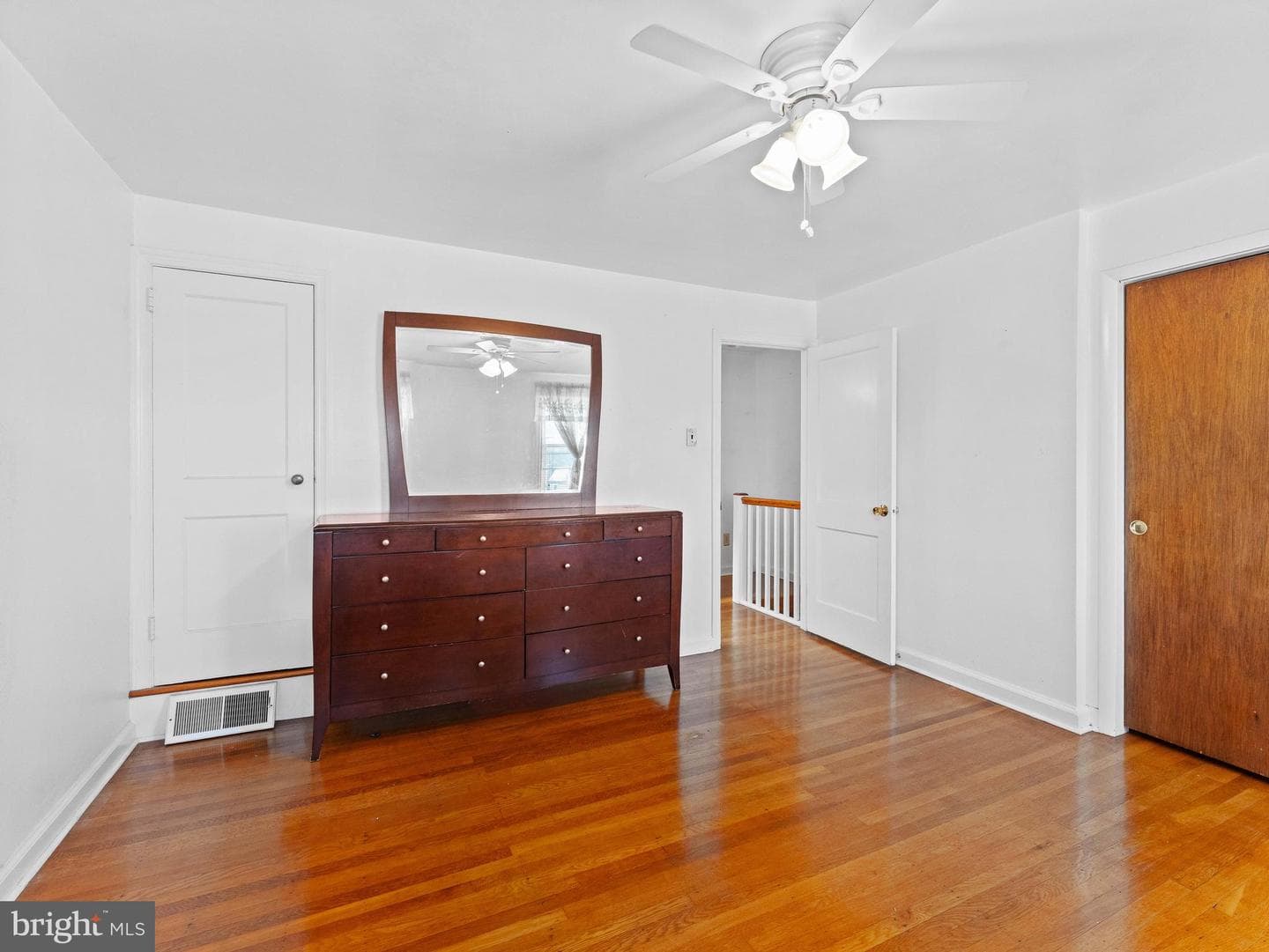 5924 Ella Street photo 12