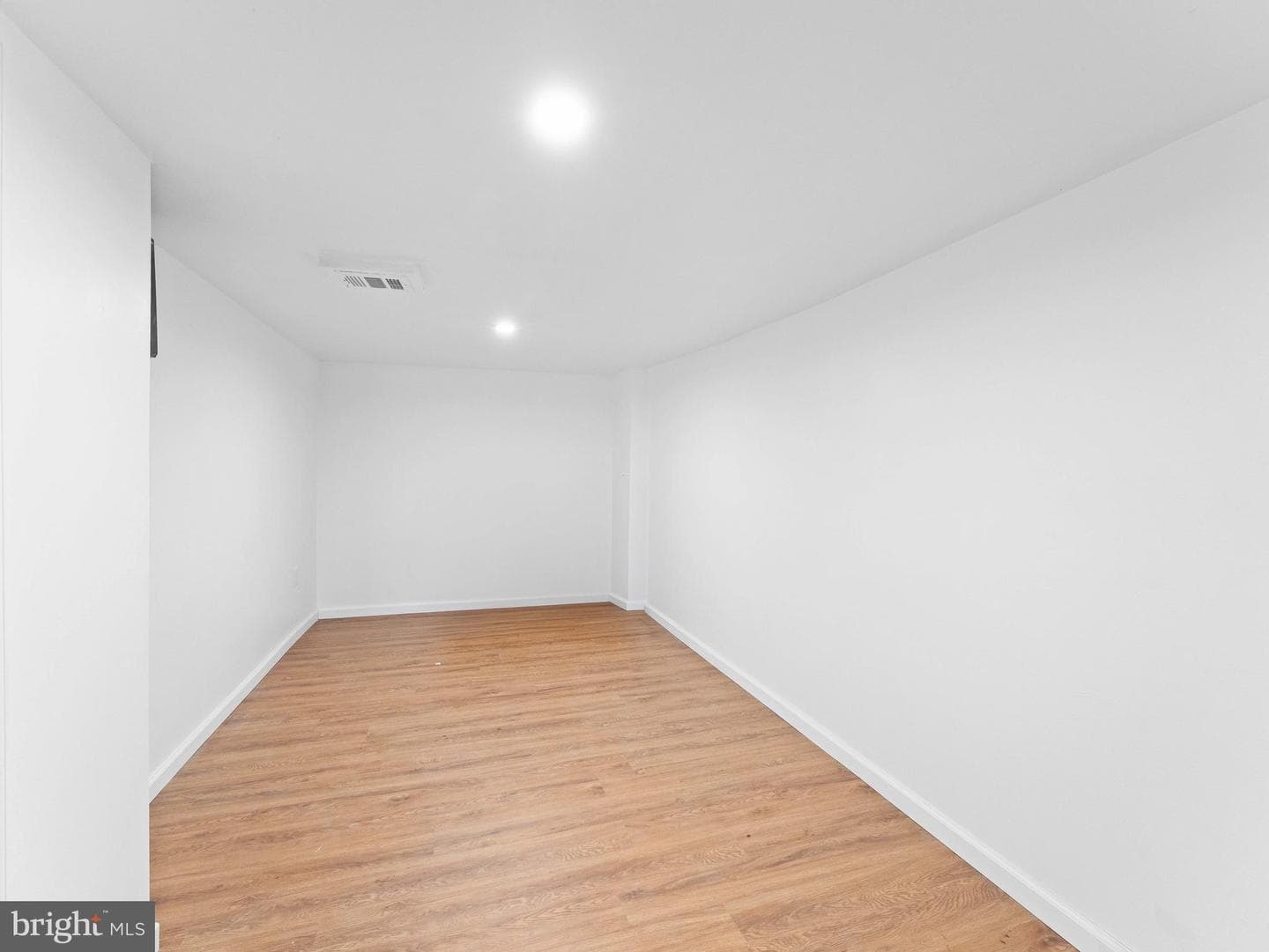 5924 Ella Street photo 22