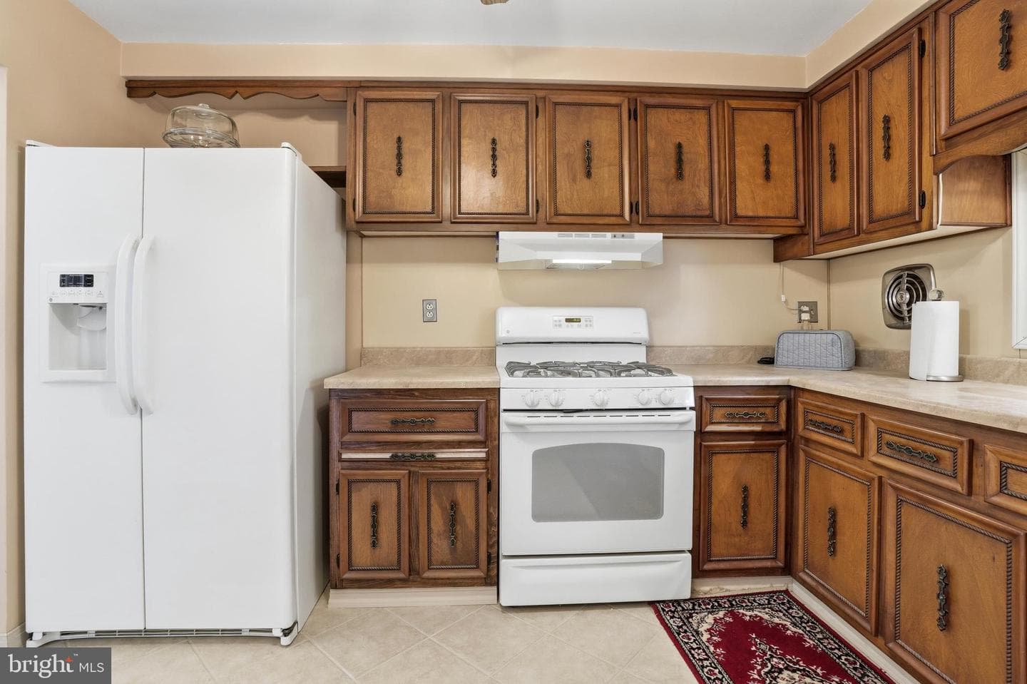 8931 Leonard Street photo 14