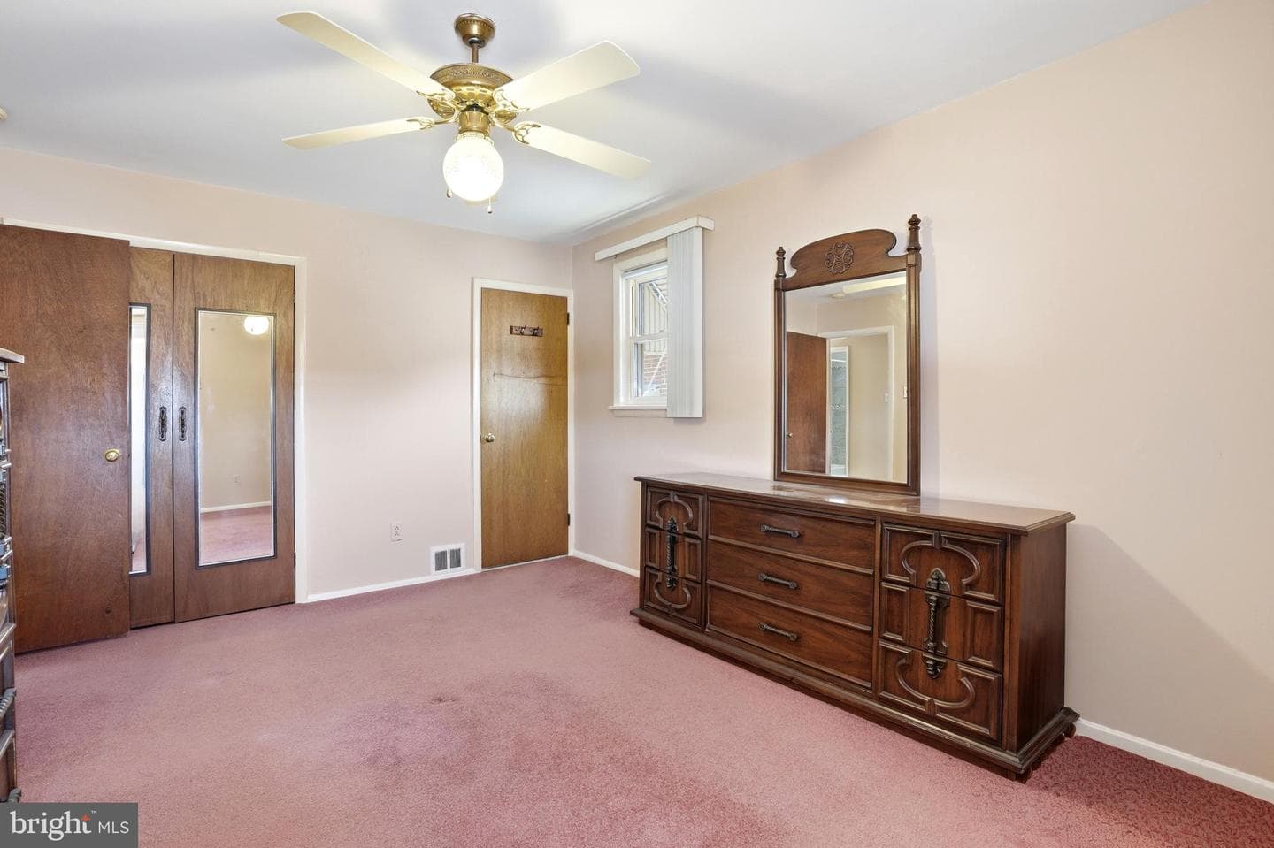 8931 Leonard Street photo 21