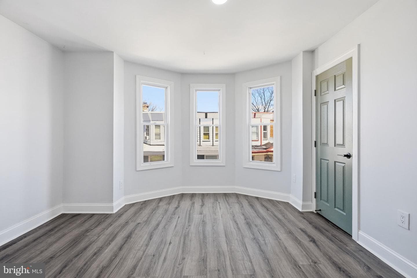 1406 S Allison Street photo 16