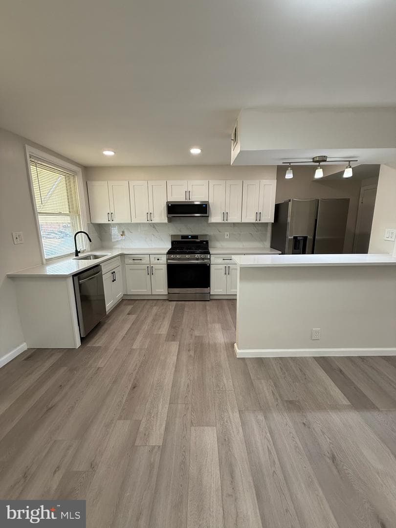 1610 Benner Street photo 14