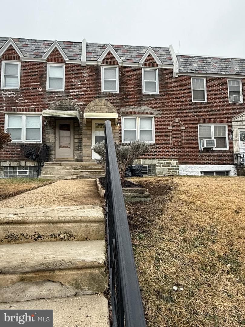 1610 Benner Street photo 2