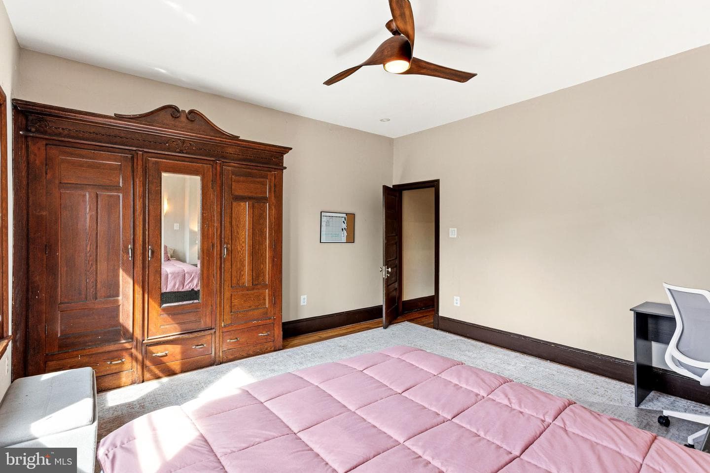 507 S 45th Street photo 22