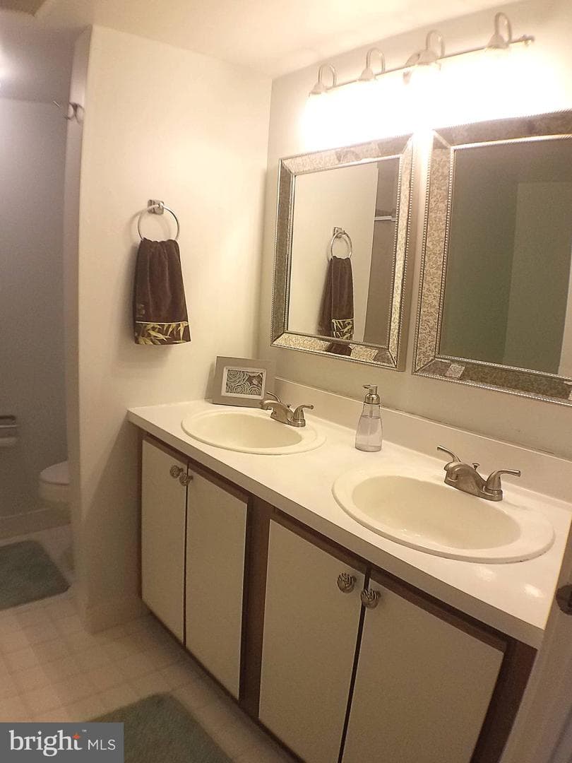 405 Shawmont Avenue #d photo 18