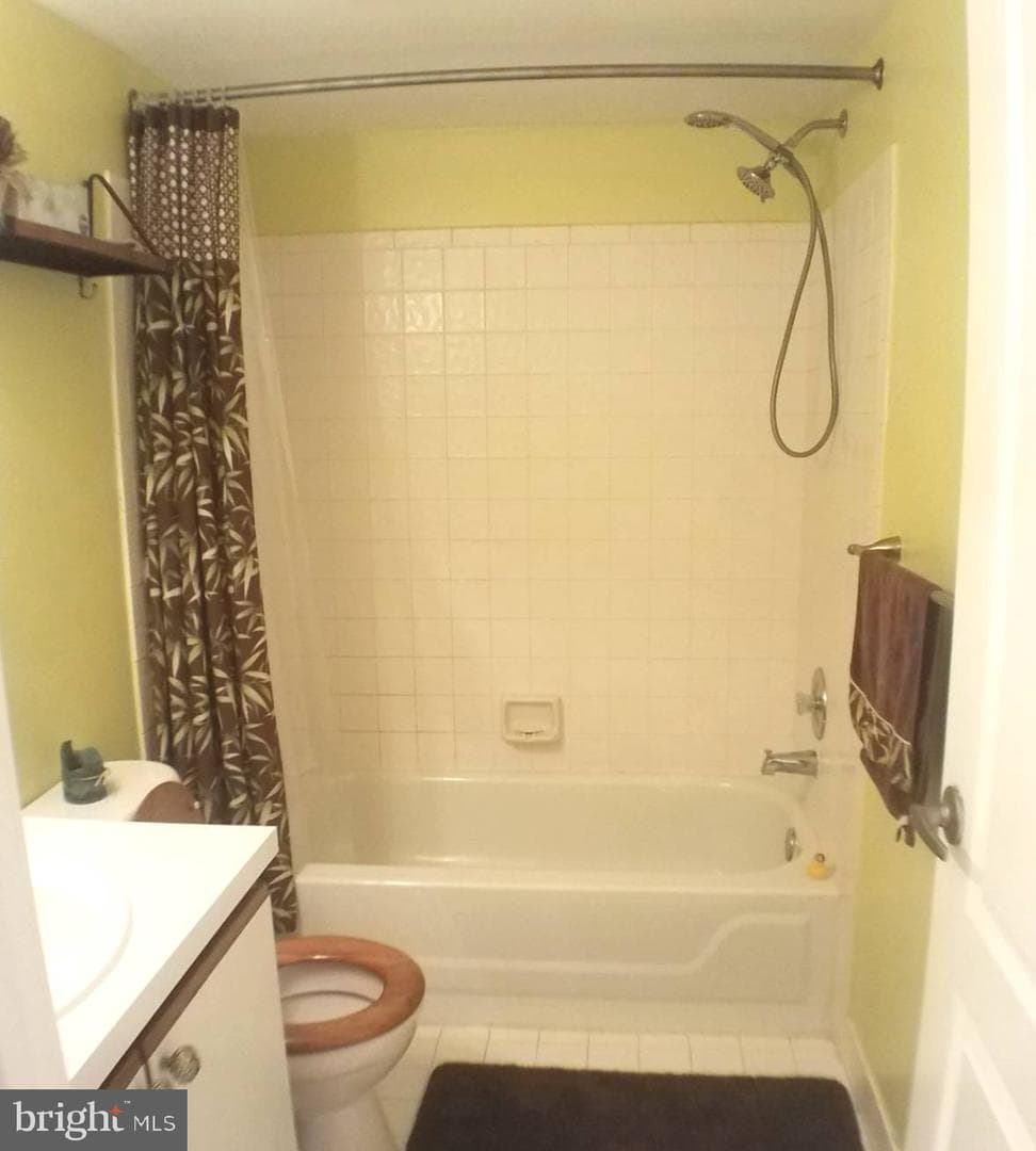 405 Shawmont Avenue #d photo 23
