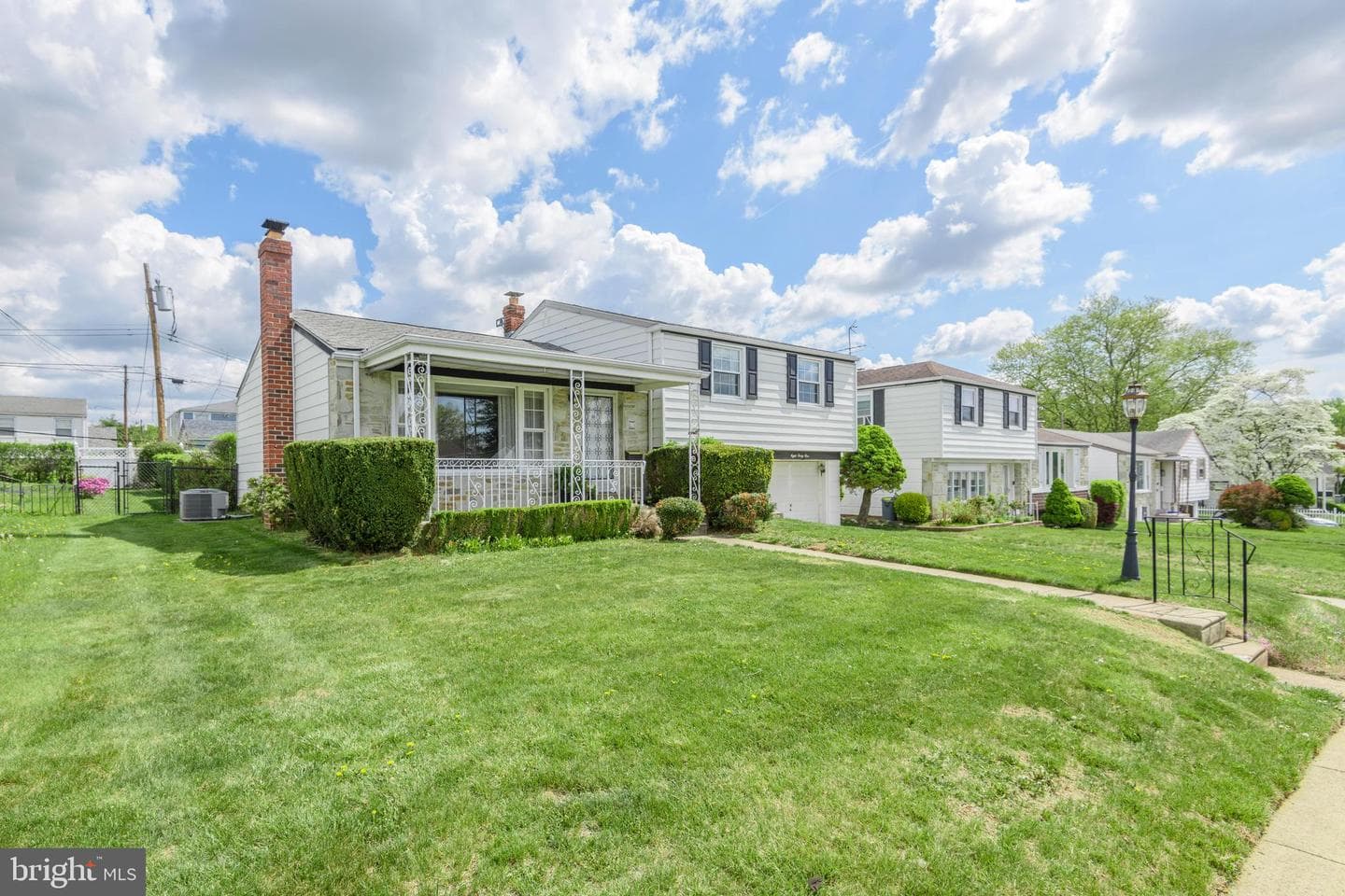 831 Regina Street photo 2
