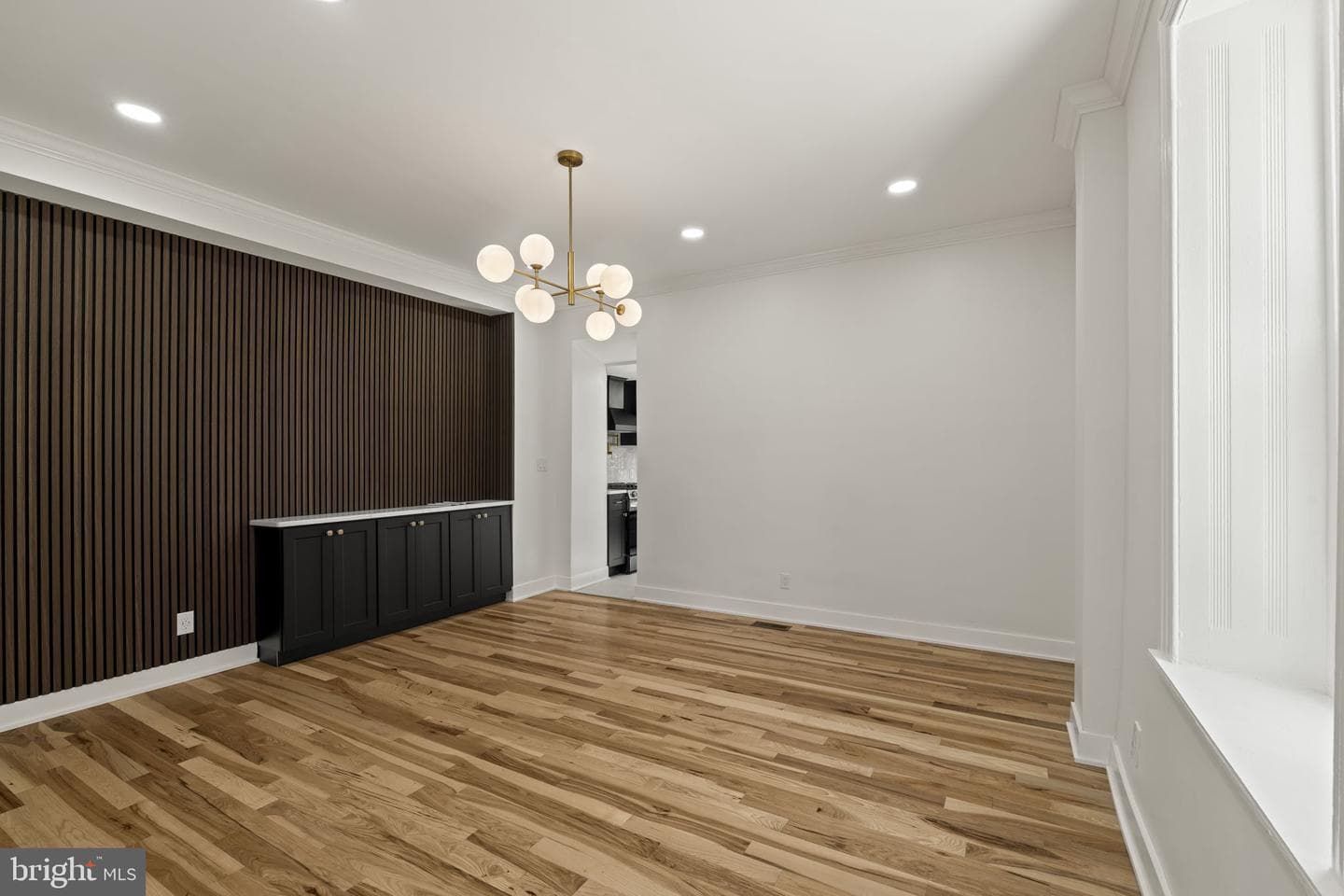174 Lauriston Street photo 10
