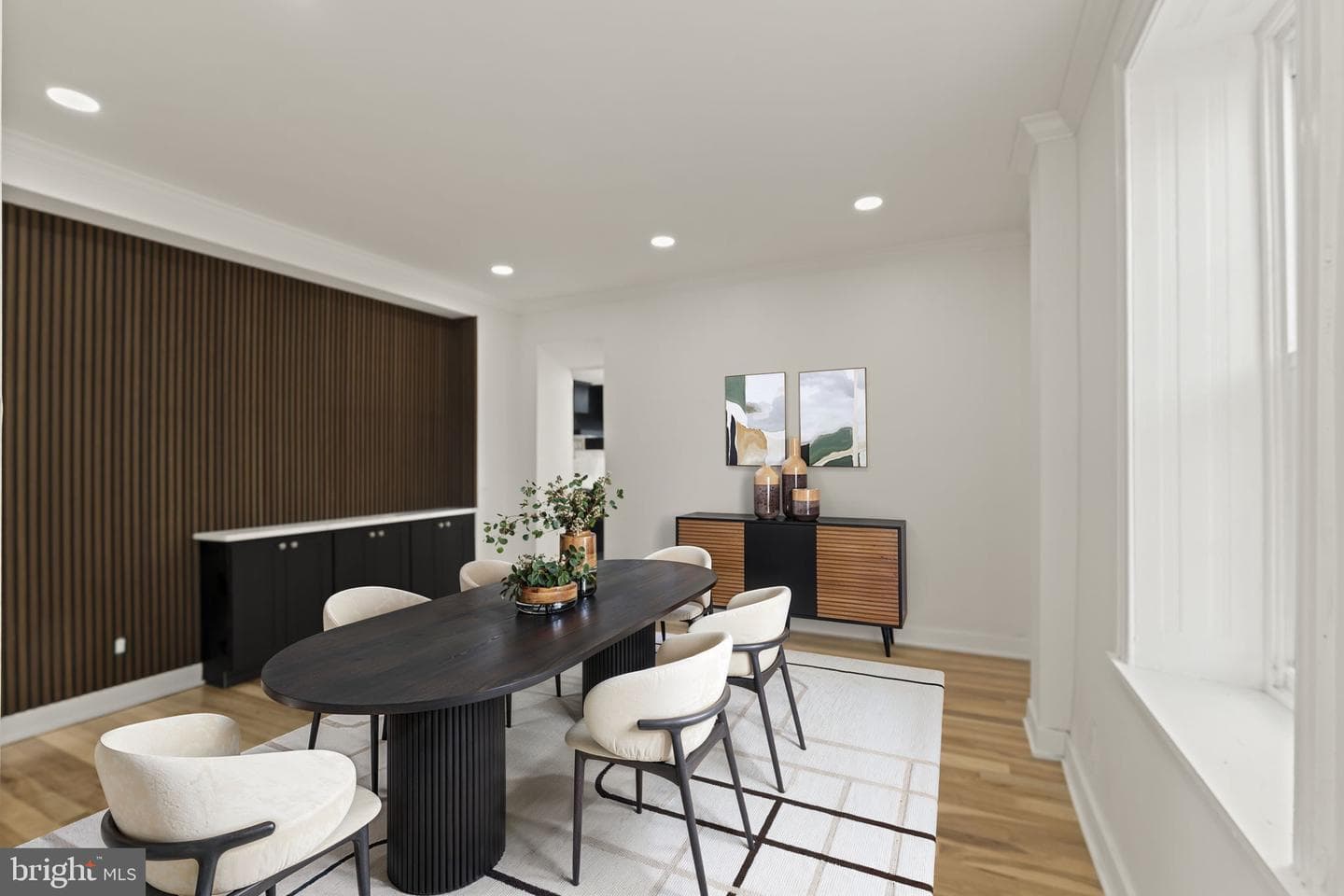 174 Lauriston Street photo 11