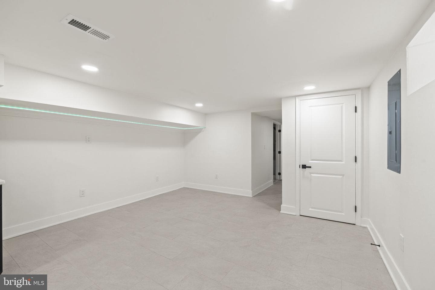 174 Lauriston Street photo 31