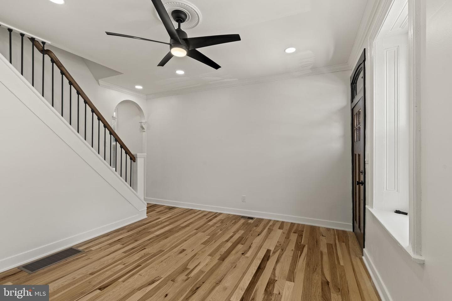 174 Lauriston Street photo 7