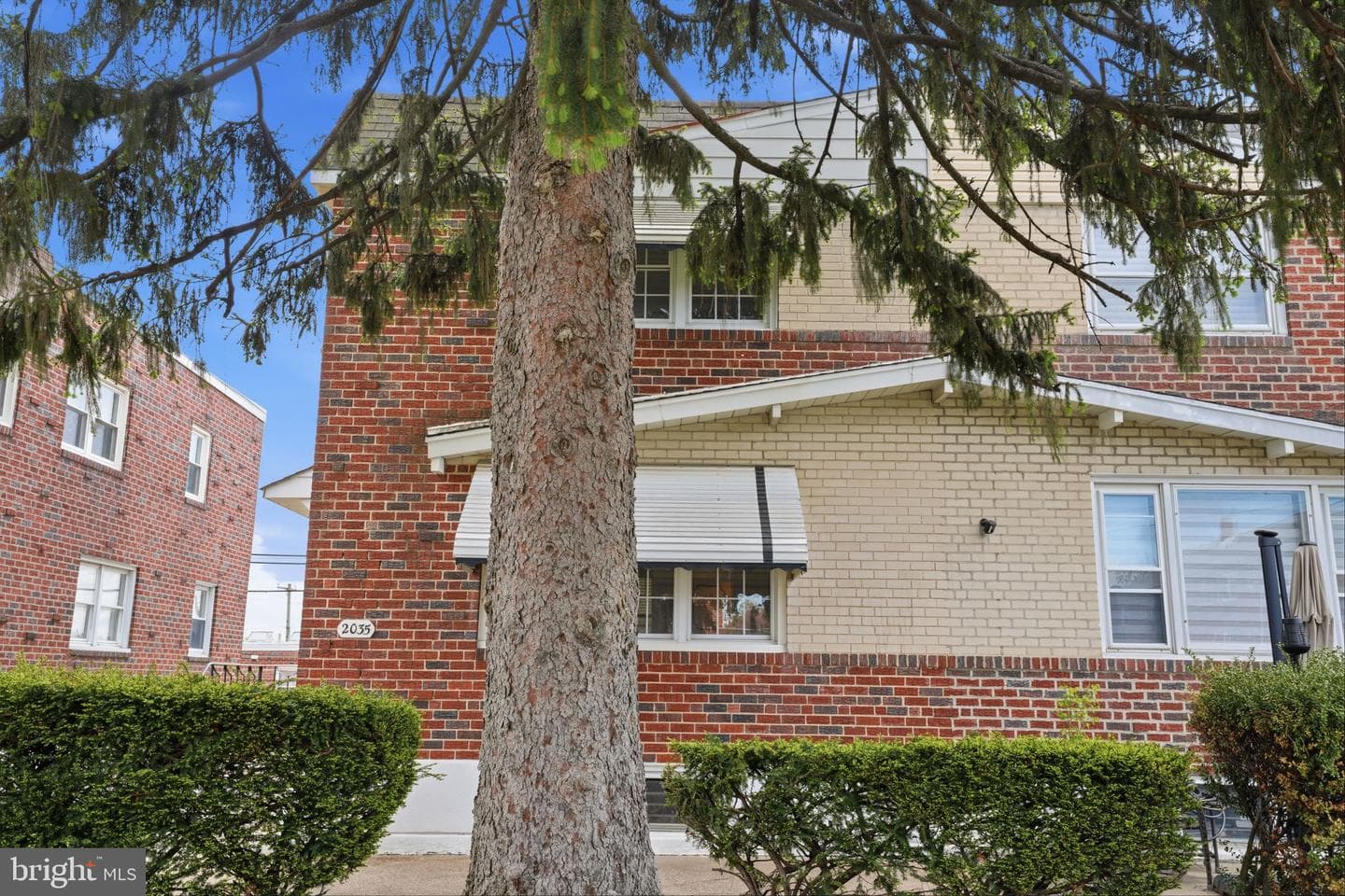 2035 Nester Street photo 2