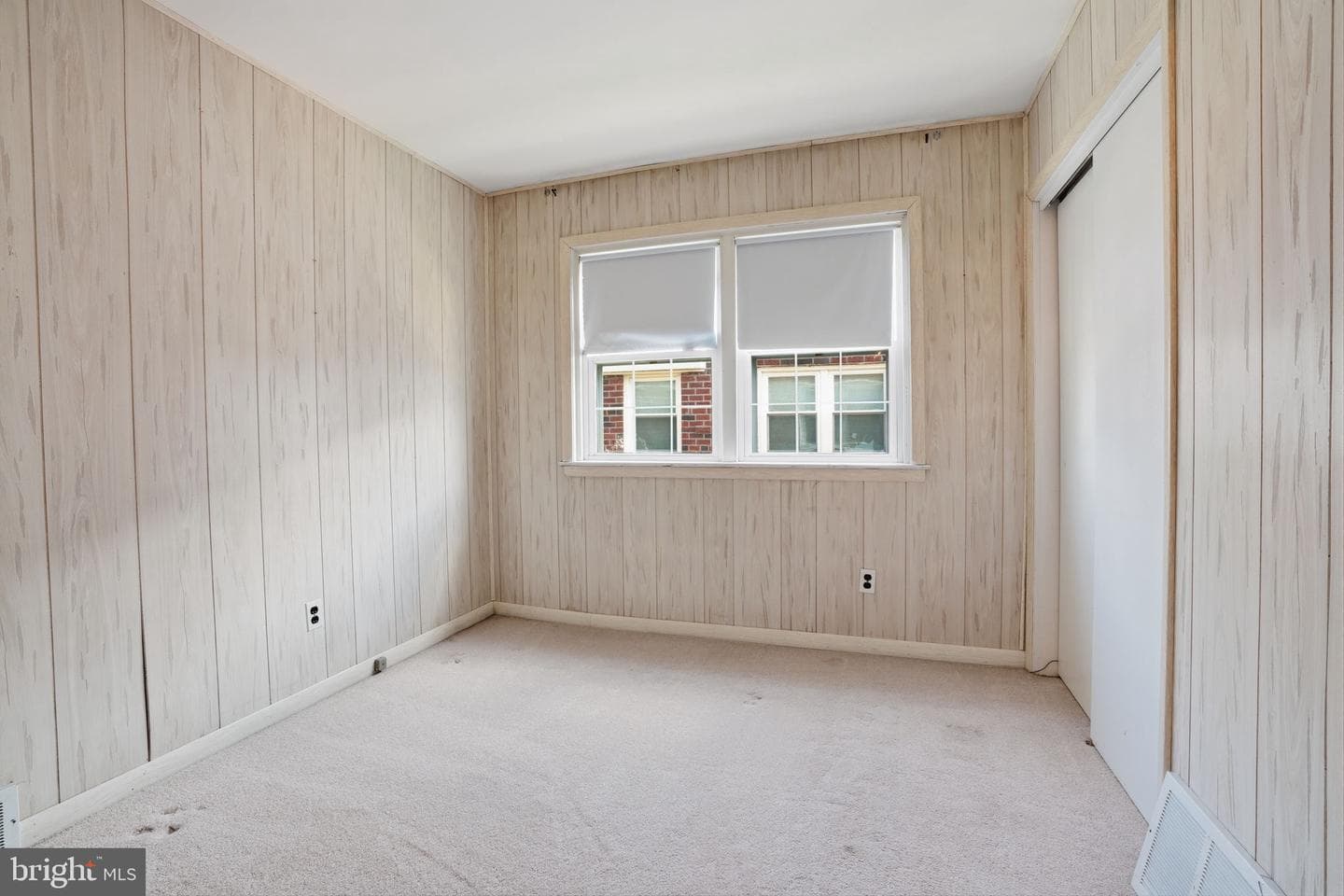 2035 Nester Street photo 22