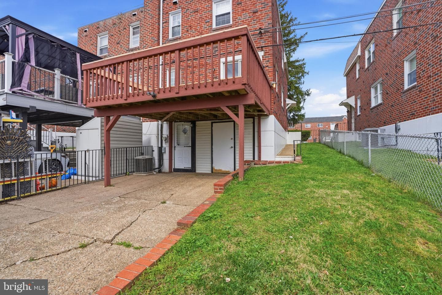 2035 Nester Street photo 26