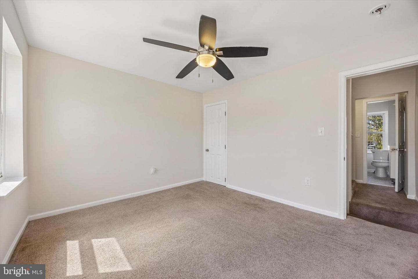 436 Lemonte Street photo 12