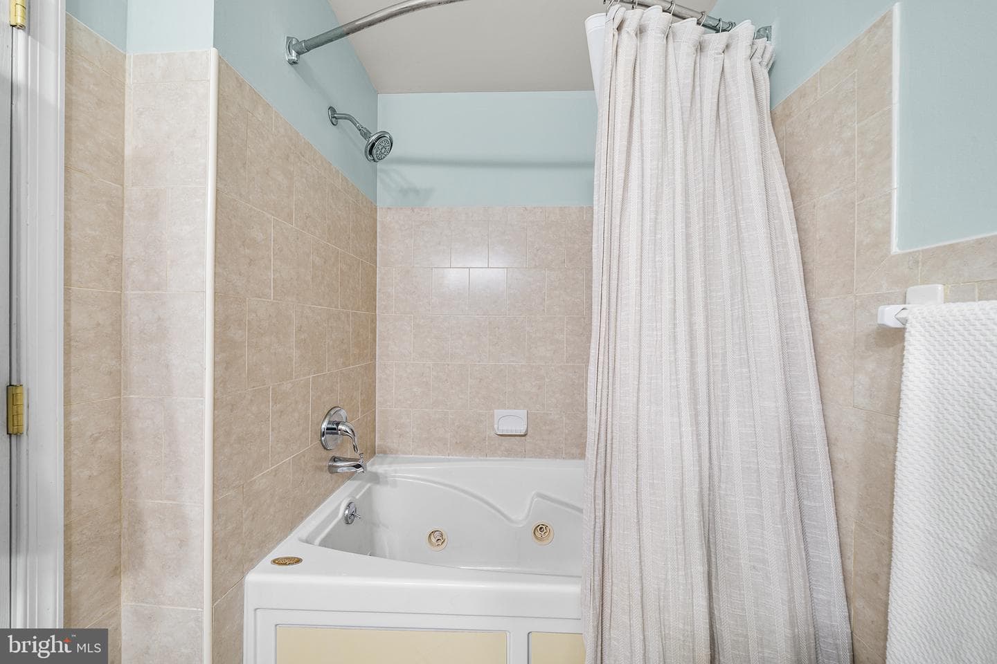 2520 Webster Street photo 16