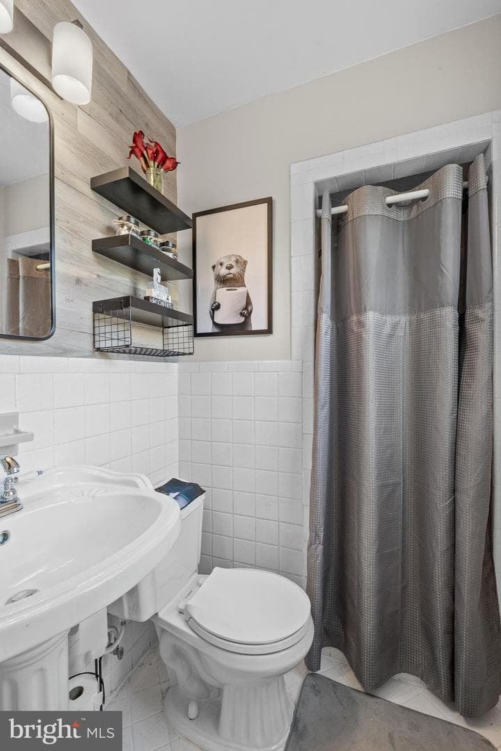 1044 Bloomfield Avenue photo 24