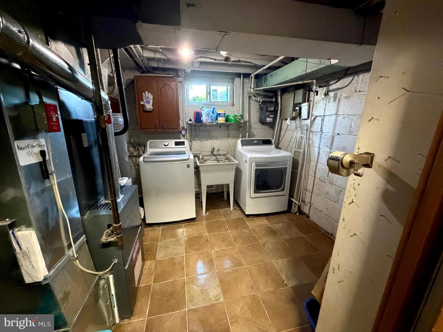 1044 Bloomfield Avenue photo 33