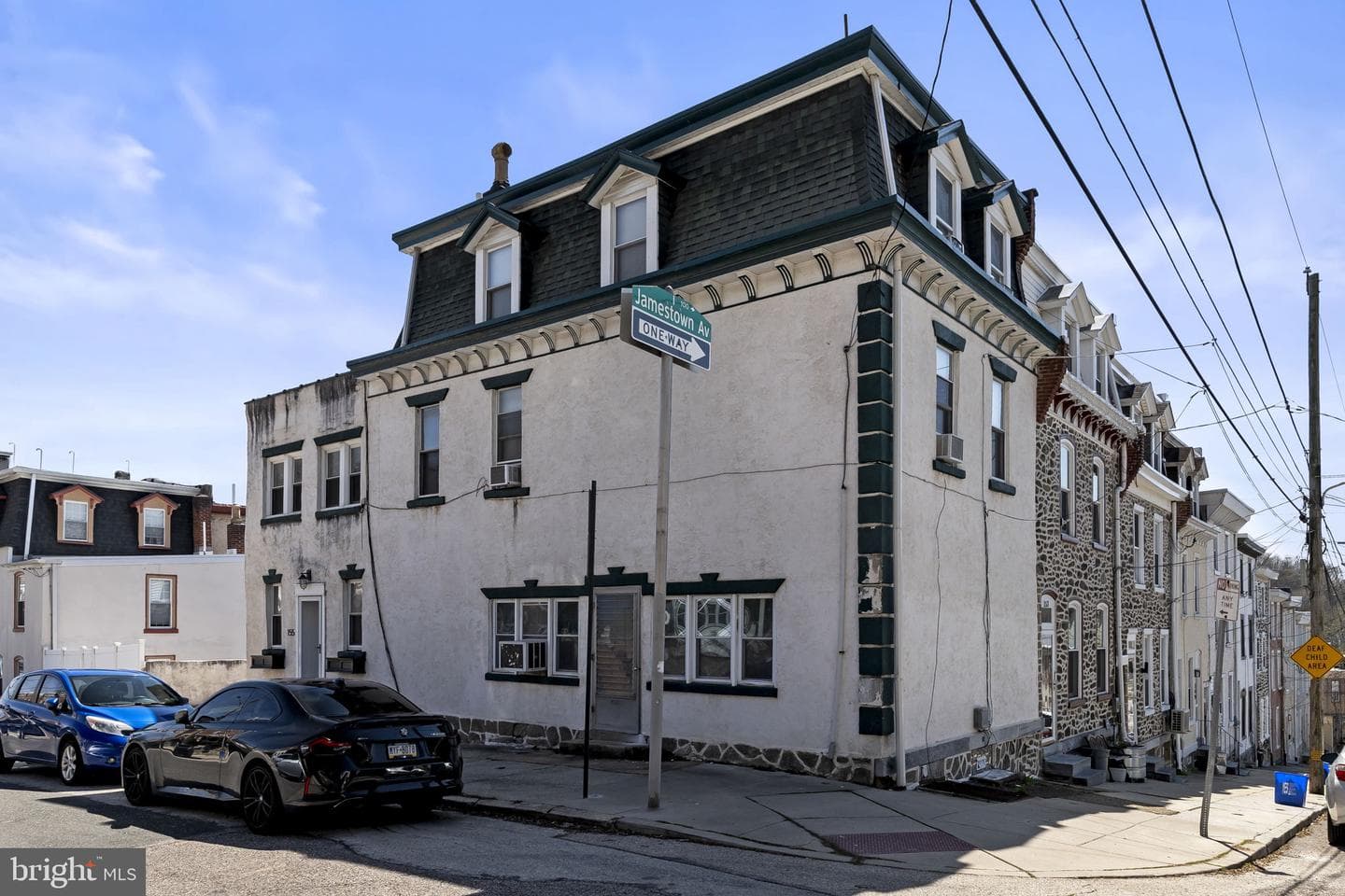155 Jamestown Street photo 32