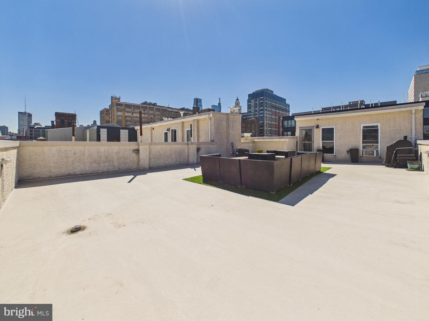 1241 Buttonwood Street #4c photo 23
