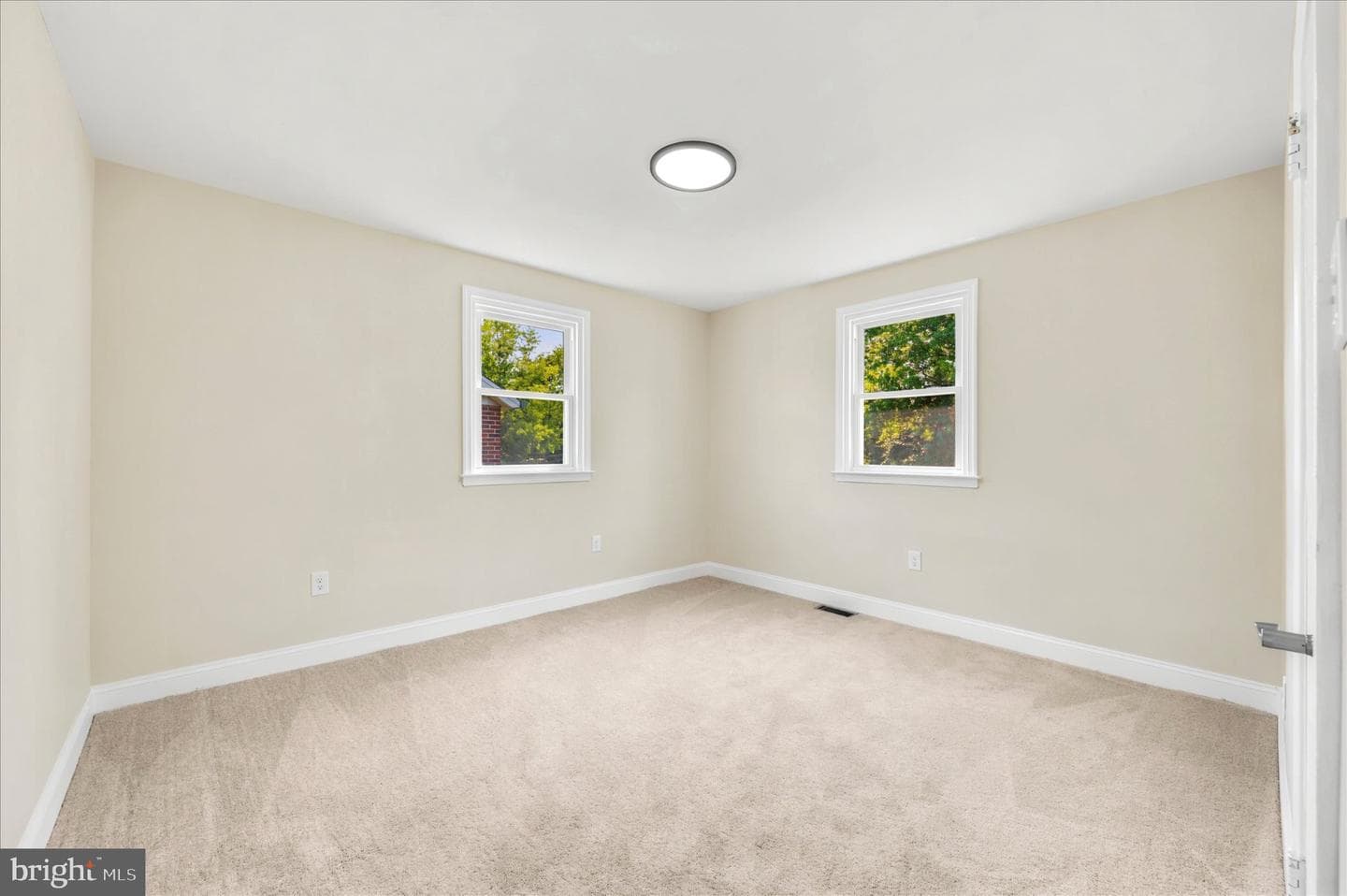 6610 Ardleigh Street photo 19